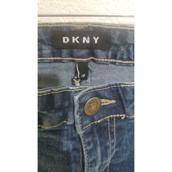 Womens DKNY Blue Jeans Sz 18 - Picture 2 of 4